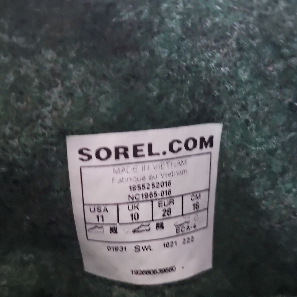 Sorel Black Insulated Snow Boots - Picture 6 of 6
